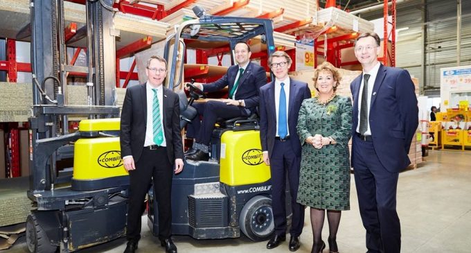 Combilift signs €1m contract with home improvement retailer