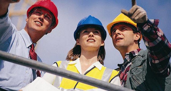 Construction industry could lead the way on closing gender pay gap – RICS