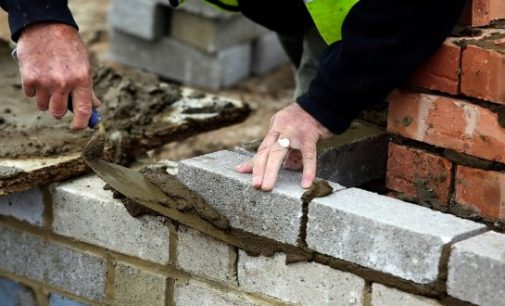 Construction salaries rise more than any other sector