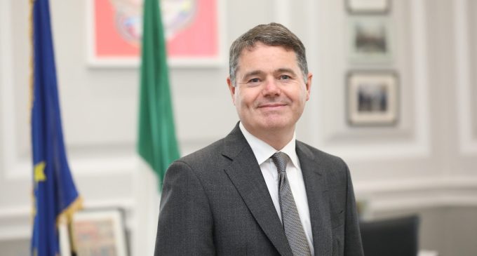 Minister Paschal Donohoe Applauds ESRI’s In-Depth Analysis of National Development Plan, Acknowledges Risks and Prioritisation for Sectoral Allocations